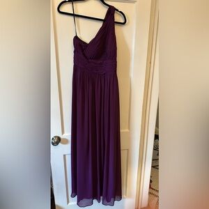 Donna Morgan Pruple Bridesmaids dress